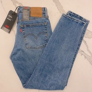 Levi’s Wedgie Jeans- new with tags, size 26